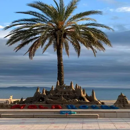 Apartment In Empuriabrava By The Beach