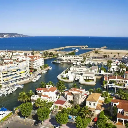 Belvilla By Oyo Comte De Empuries C Lägenhet *