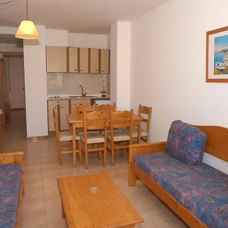 In By The Appartement Empuriabrava