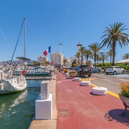 Apartment In Empuriabrava By The Beach Empuriabrava