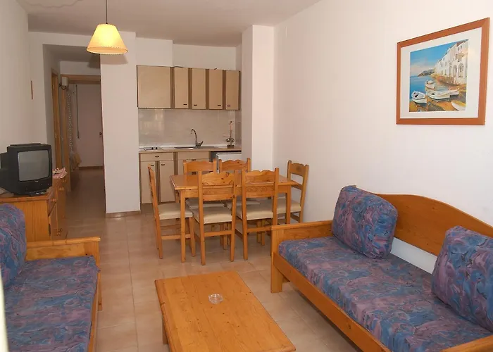 In By The Lejlighed Empuriabrava